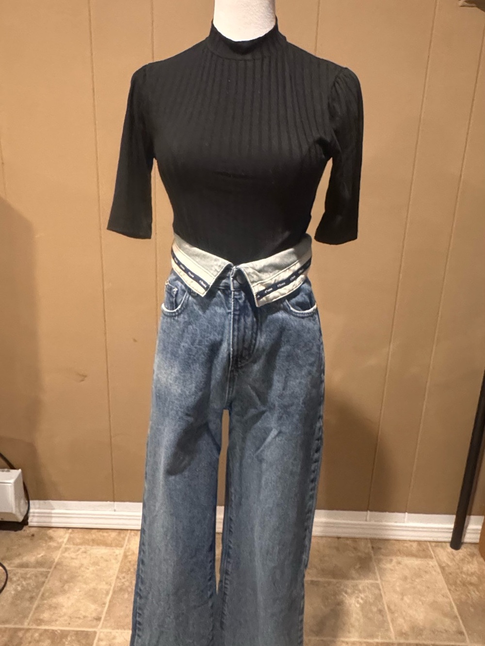 High-Waist Wide Leg Women Jeans in Washed Blue